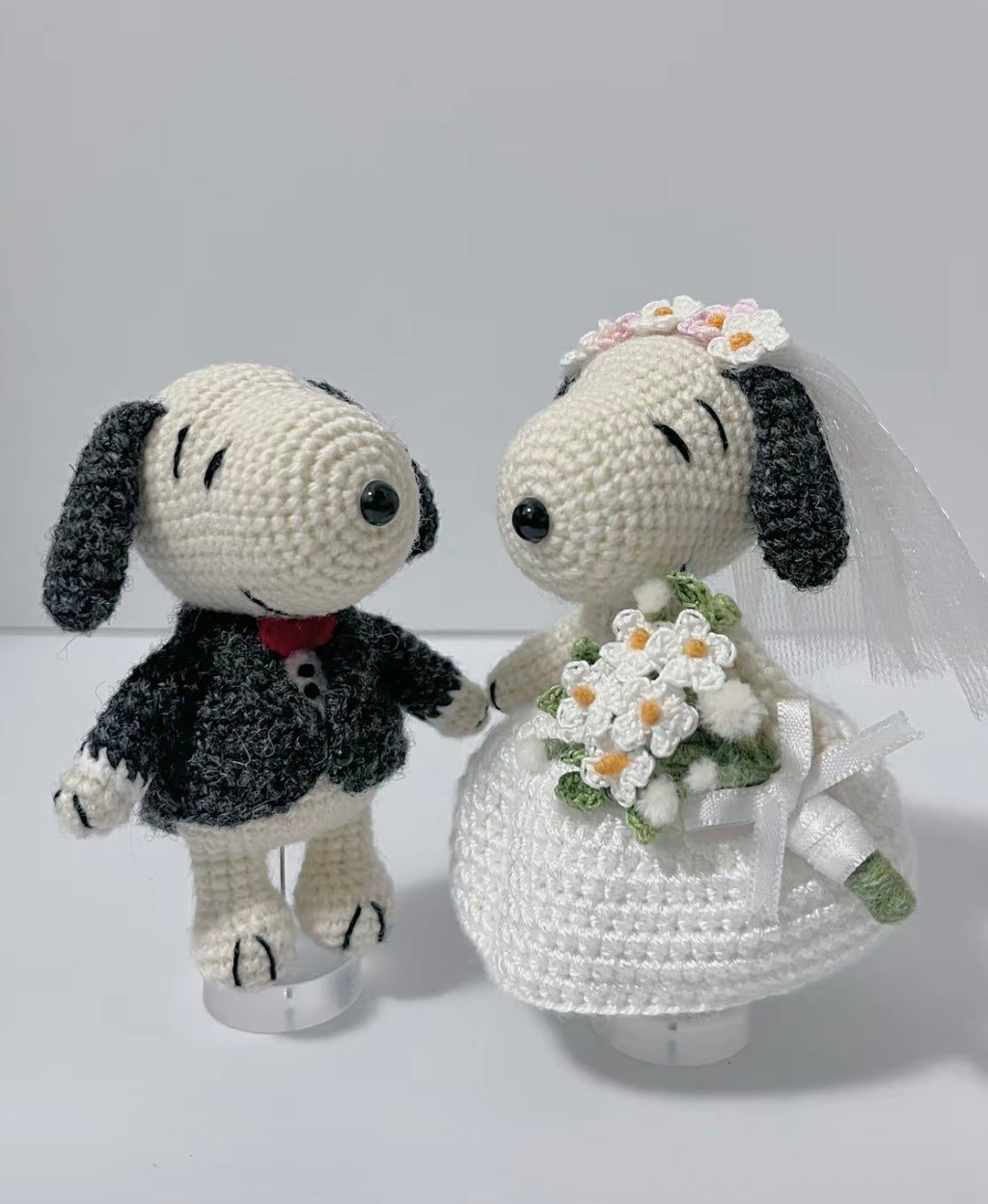 Handmade Crochet Small Groom and Bride Snoopy Set